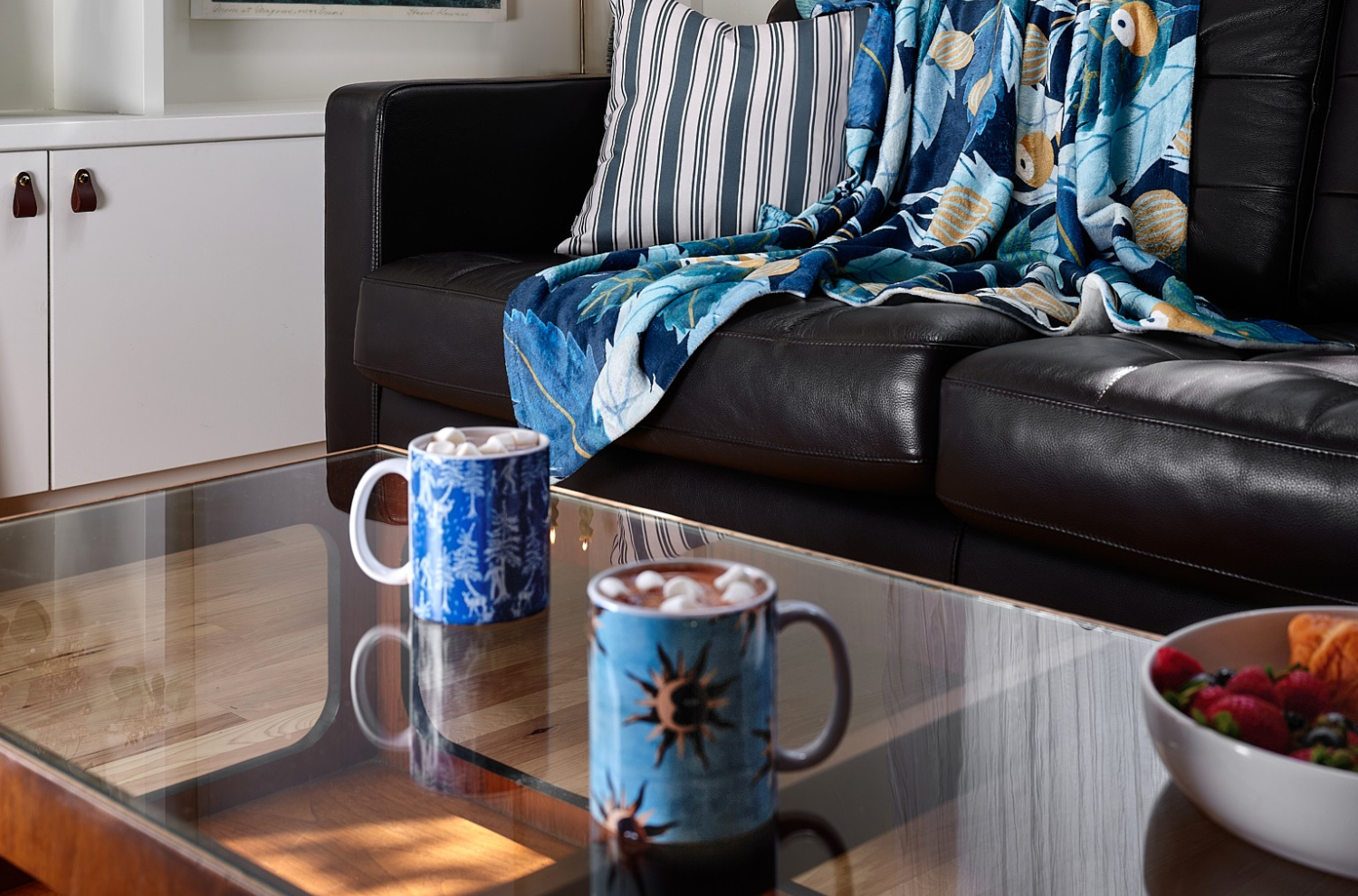 Coffee mugs on a coffee table