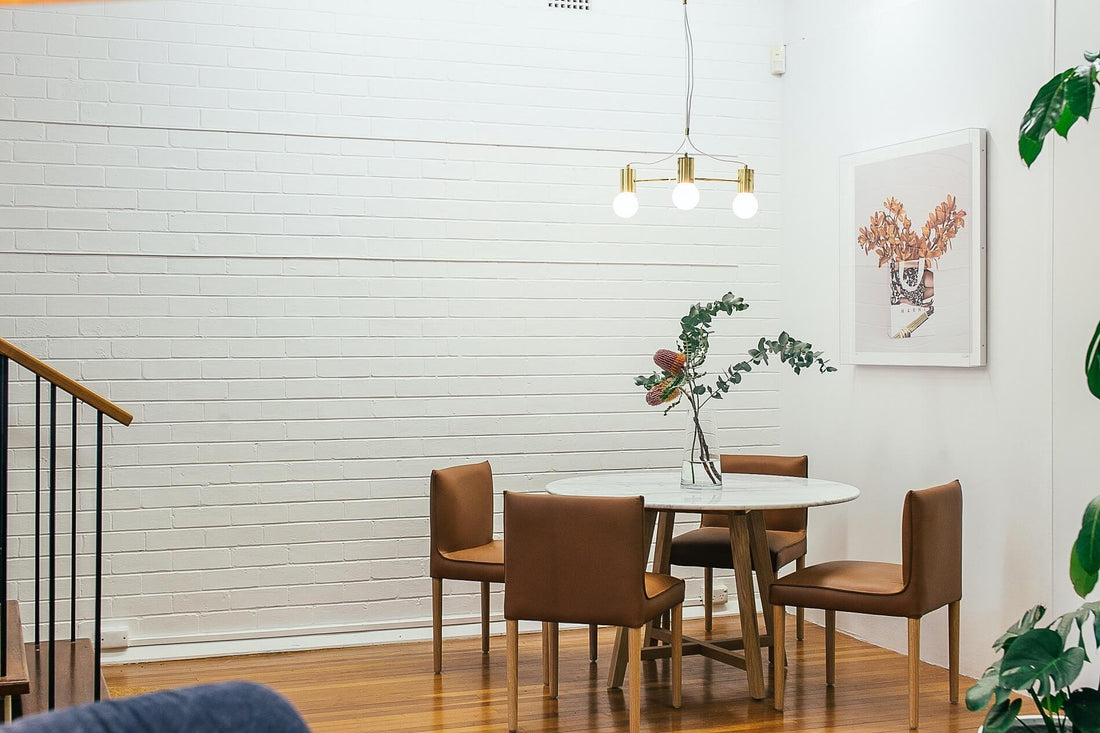 How to Decorate a Dining Room