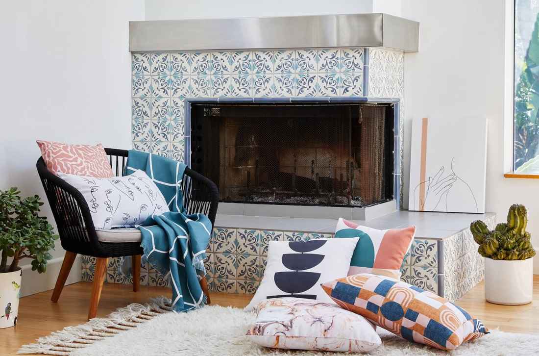 Throw blanket in a living room