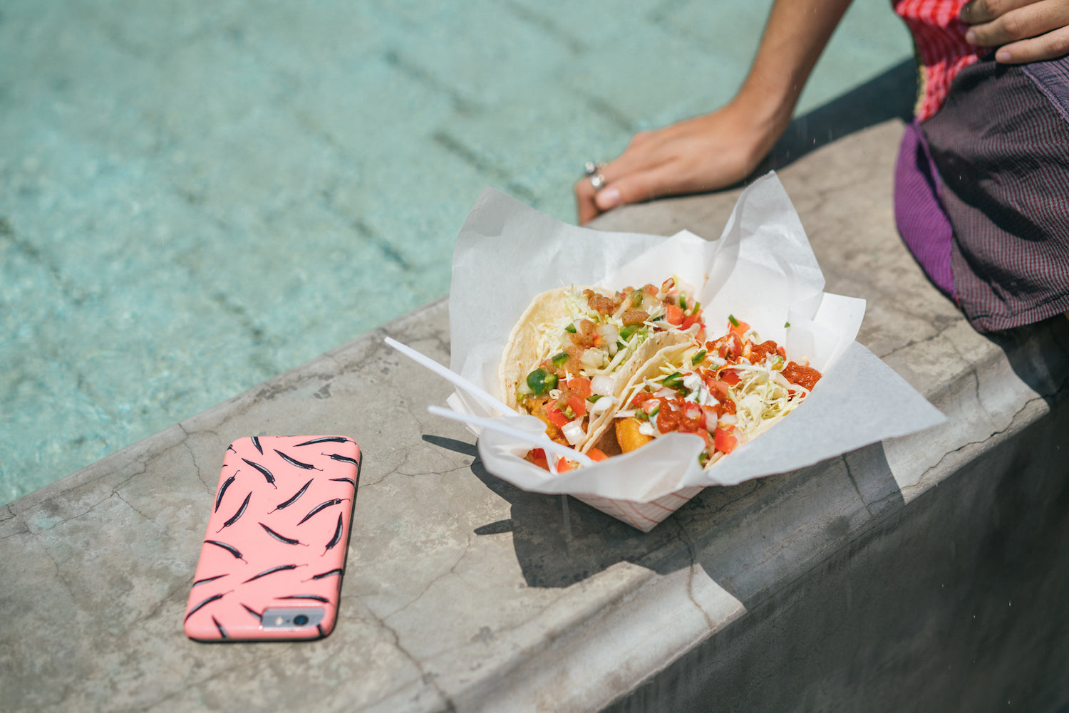 tacos by a fountain