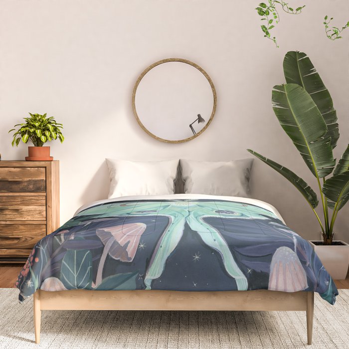 Luna Moth Comforter Gallery Image 3
