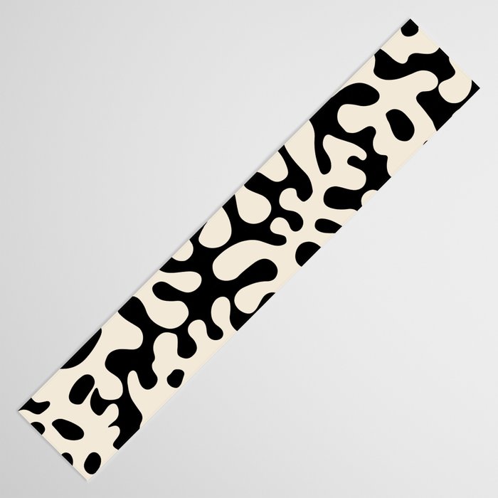 The Coral Table Runner Gallery Image 3