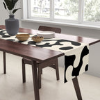 The Coral Table Runner Gallery Image 2