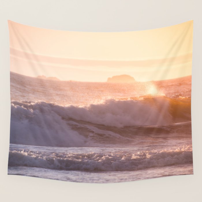 Ocean sunset Wall Tapestry