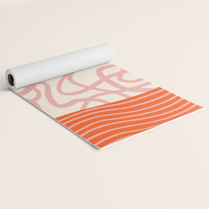 Peach Pattern Cake | PATTERN 08: The Retro Edition Yoga Mat Gallery Image 2