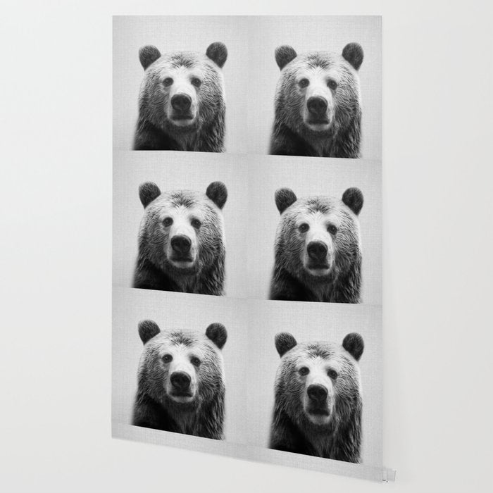 Bear - Black & White Wallpaper Gallery Image 2