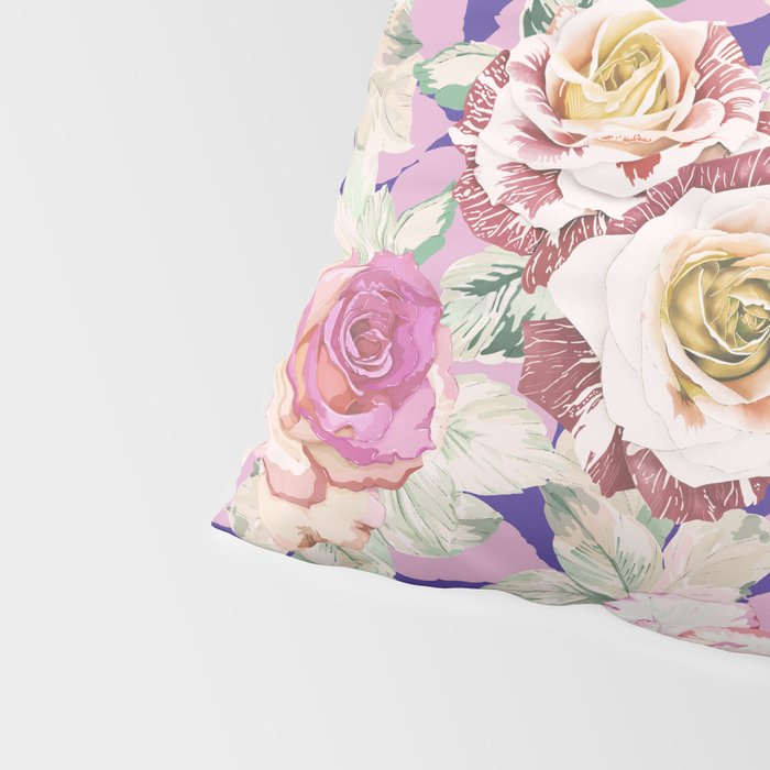 The lush garden in bloom P Pillow Sham Gallery Image 4