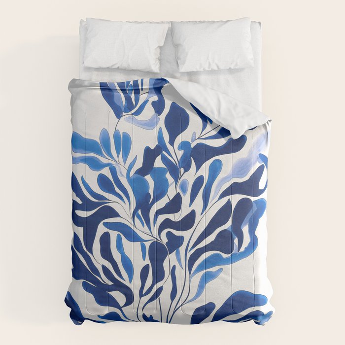 Blue Floral Print Minimalist Japanese Wall Art Comforter Gallery Image 1