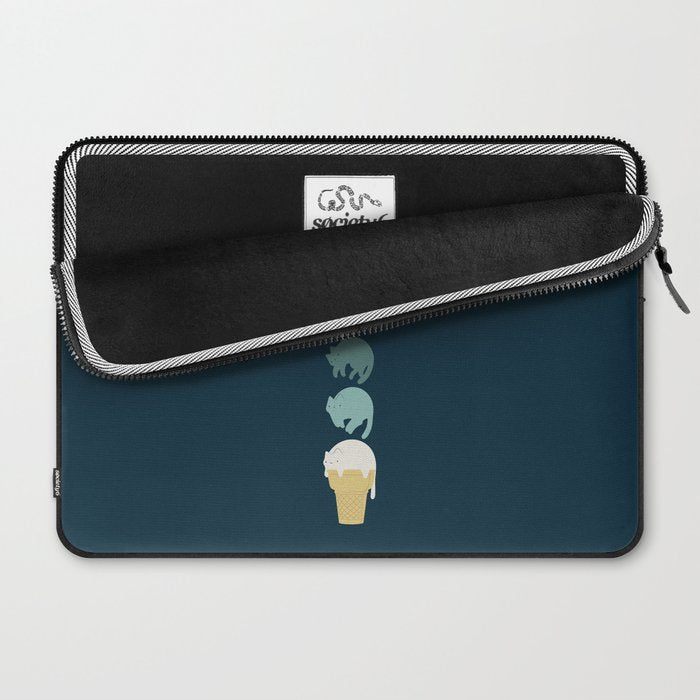 Cat Landscape 181: Cooling Down Laptop Sleeve Gallery Image 2