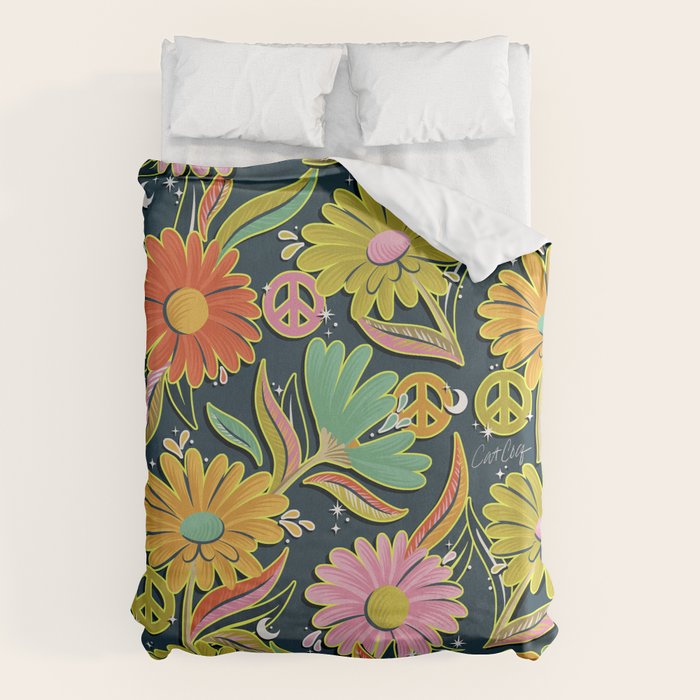 Drippy Daisy Dreamscape - Electric on Navy Duvet Cover Gallery Image 6