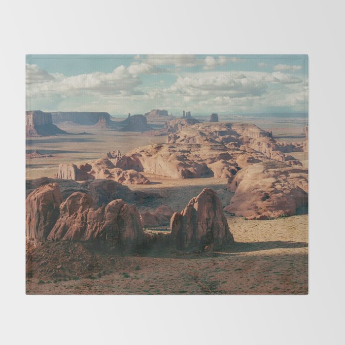 Monument Valley Overview Throw Blanket Gallery Image 2