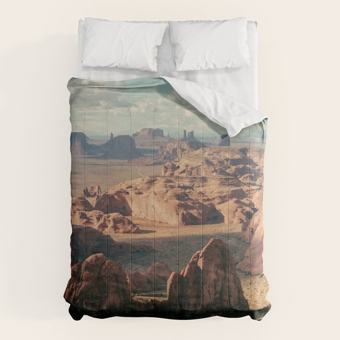 Monument Valley Overview Comforter Gallery Image 6
