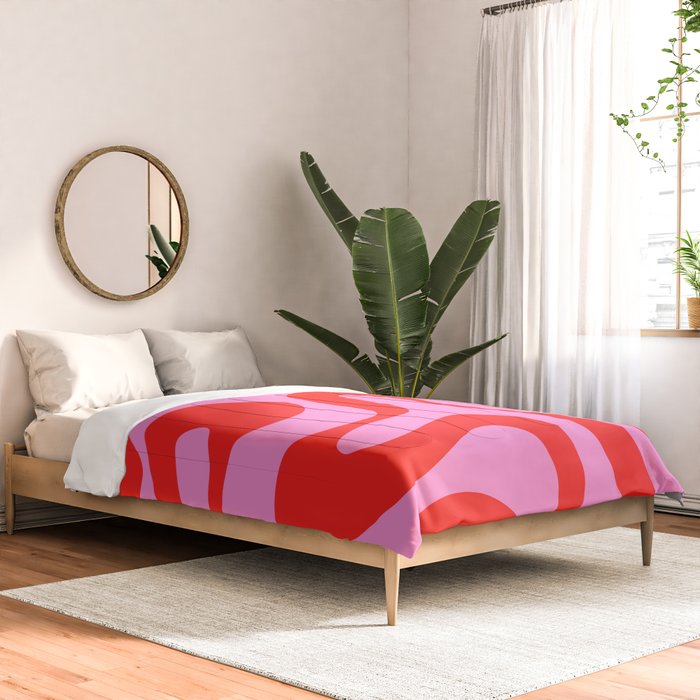 Retro Modern Soft Curves Abstract Pattern in Preppy Pink and Red Comforter Gallery Image 2