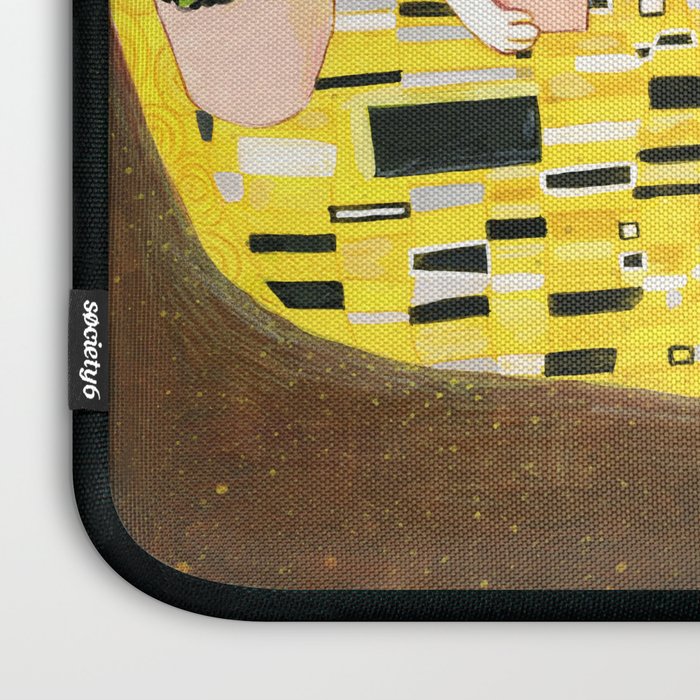 The kiss Laptop Sleeve Gallery Image 3