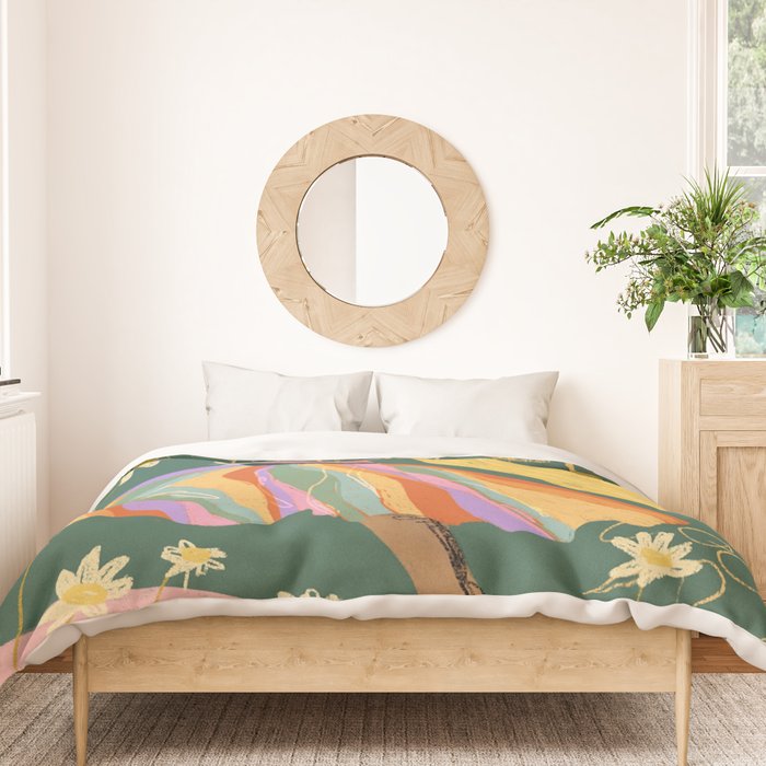 Free woman Duvet Cover Gallery Image 3