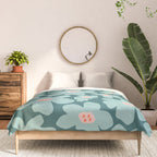 Retro Daisy - Green mood Comforter Gallery Image 3