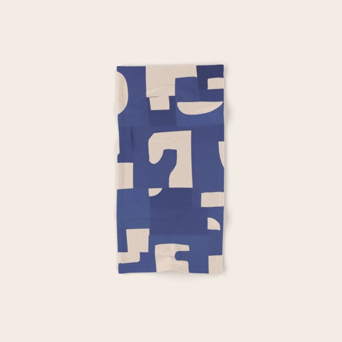 Minimalist 140 Bath Towel Gallery Image 1