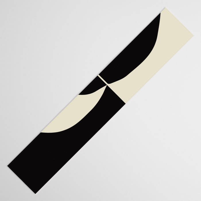 Minimalist 57 Table Runner Gallery Image 3