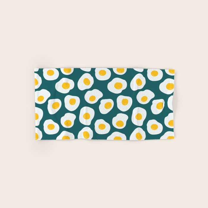 Morning call Bath Towel Gallery Image 1