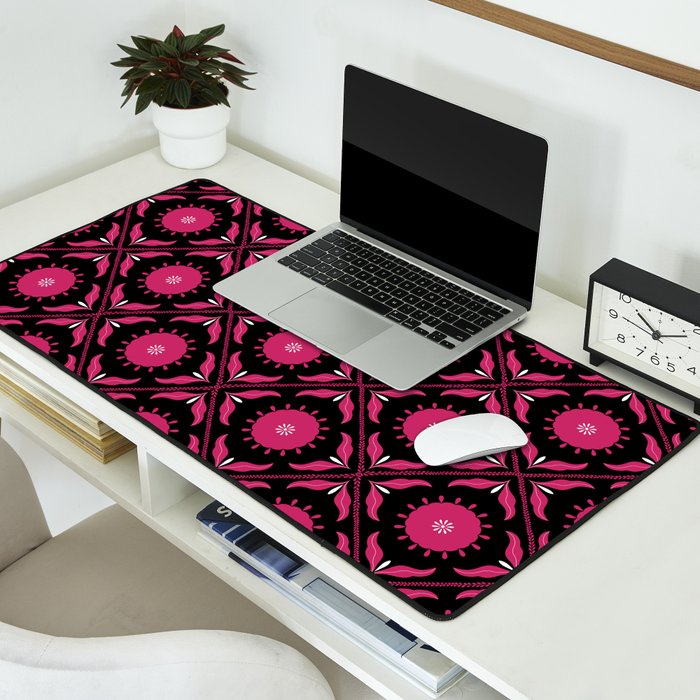 Cozy Pattern Desk Mat Gallery Image 2