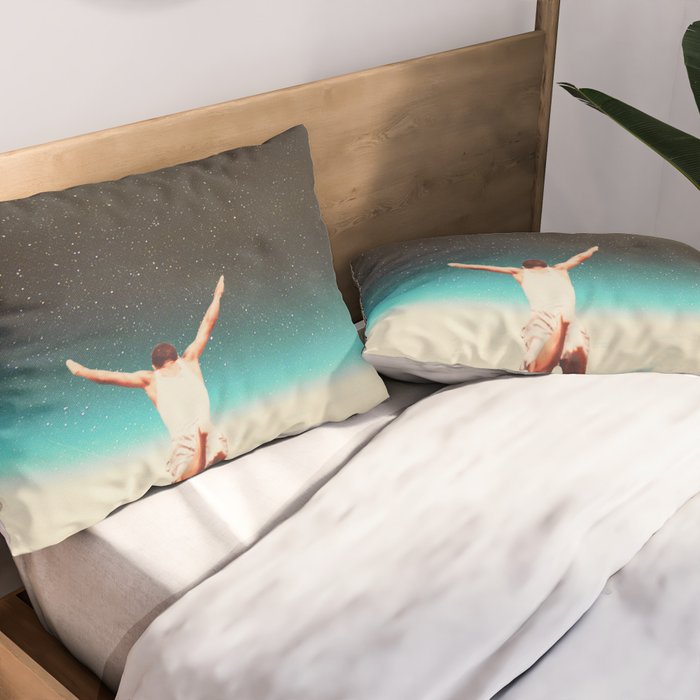 Falling with a hidden smile Pillow Sham Gallery Image 2