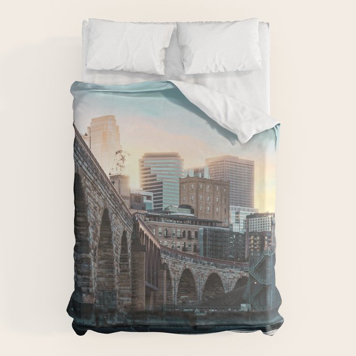 Minneapolis Sunset Duvet Cover Gallery Image 1