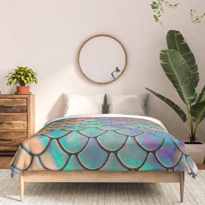 Iridescent Scales Comforter Gallery Image 3
