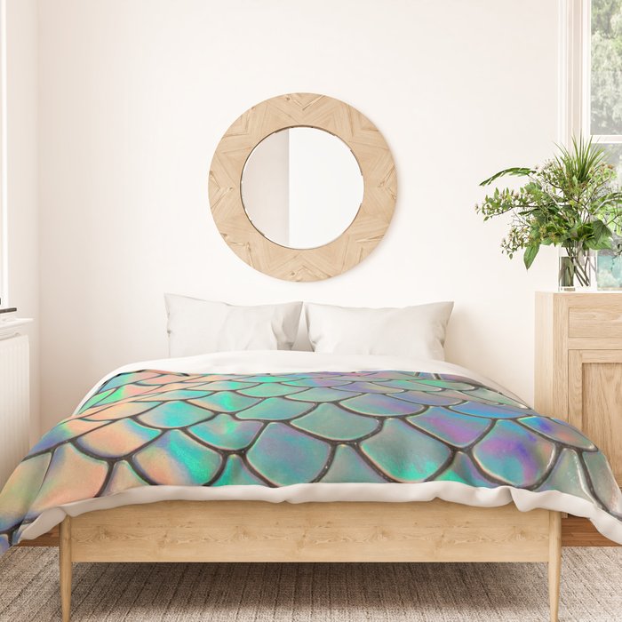 Iridescent Scales Duvet Cover Gallery Image 3