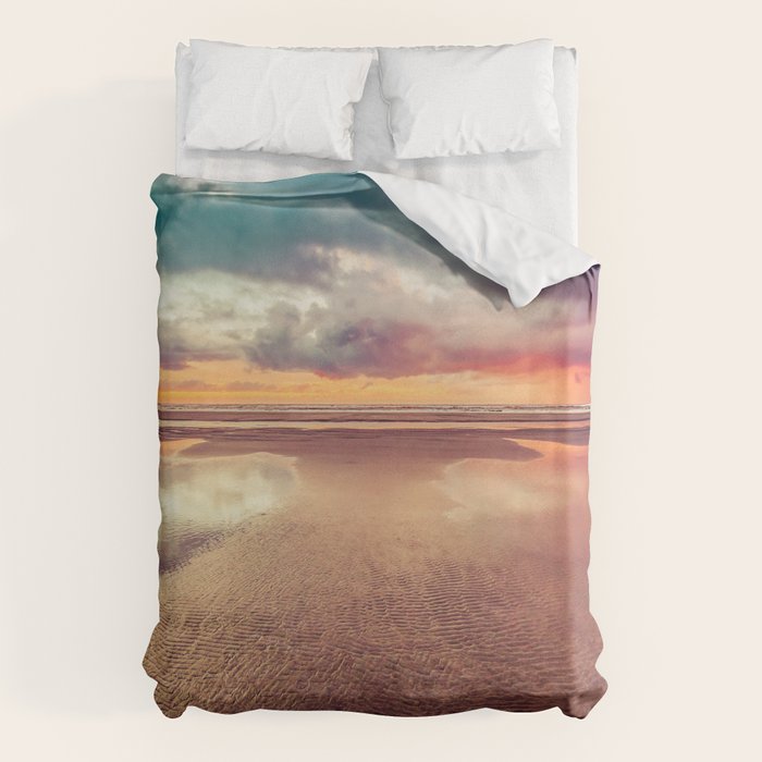 Beach Love Ocean Sunset Duvet Cover Gallery Image 6