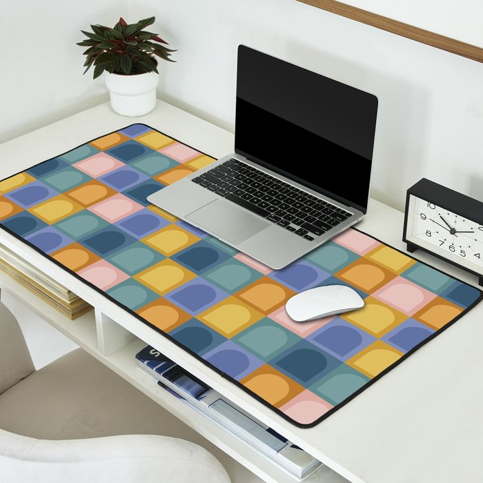 Checkered Arch Pattern II Desk Mat Gallery Image 2