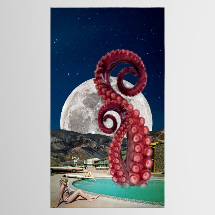 Octopus in the pool Tablecloth Gallery Image 2