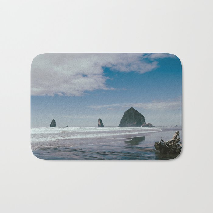 Cannon Beach VII Bath Mat Gallery Image 1