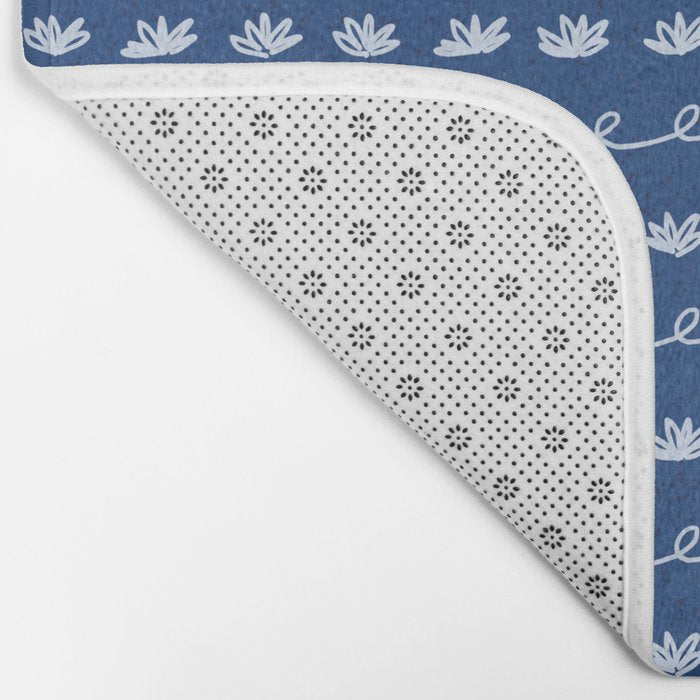 Abstract Cookie Pattern Doodle in Navy & Sky Blue Bath Mat Gallery Image 2