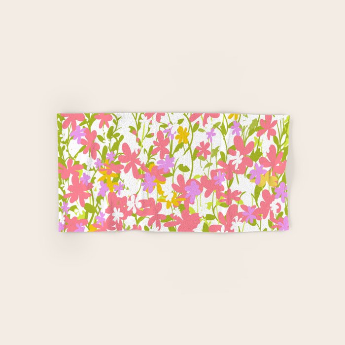 Delicate summer flowers Bath Towel Gallery Image 1