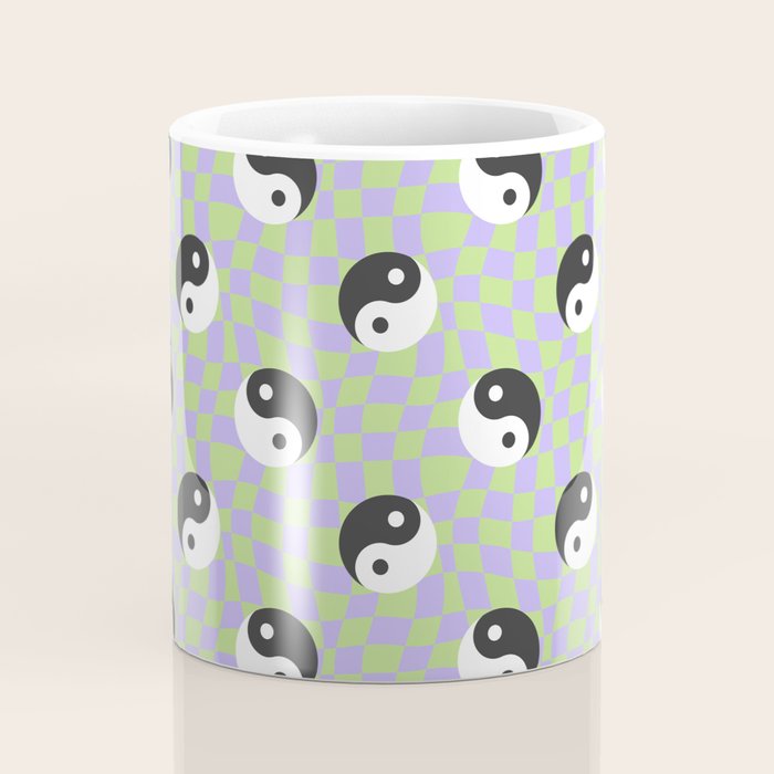 Retro psychedelic yin yang checkered pattern Coffee Mug Gallery Image 4