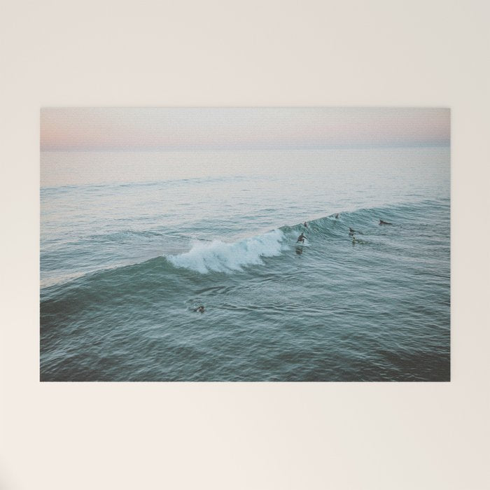 lets surf v Welcome Mat Gallery Image 1