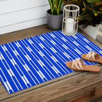 Geo Chain Vertical Block Stripe Pattern in Royal Blue and White Outdoor Rug Gallery Image 2