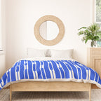 Geo Chain Vertical Block Stripe Pattern in Royal Blue and White Duvet Cover Gallery Image 3