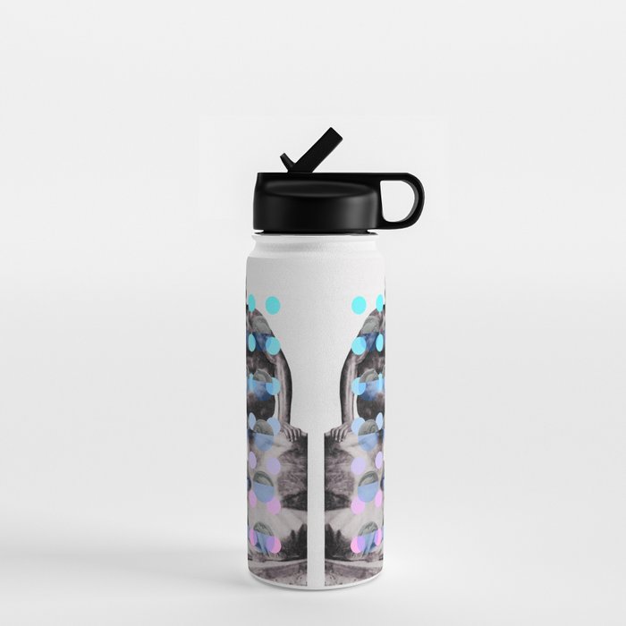 Statue With A Dot Gradient 2 Water Bottle