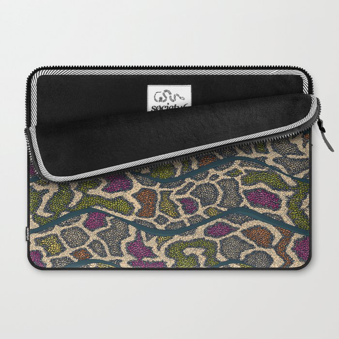 boa wave Laptop Sleeve Gallery Image 2