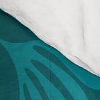 Teal Green Wispy Leaves Contemporary Abstract Botanical Pattern Comforter Gallery Image 4