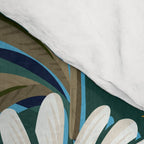 Drippy Daisy Dreamscape - White on Teal Comforter Gallery Image 4