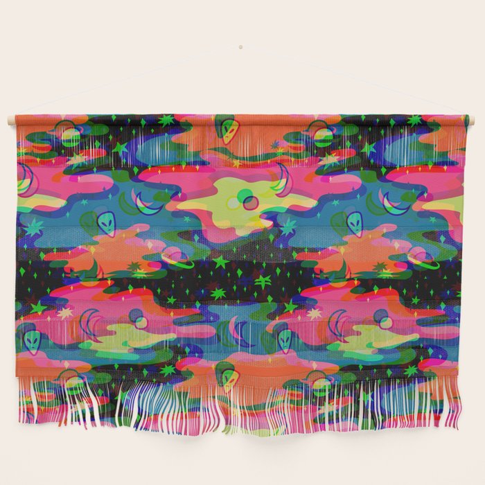 Psychedelic 3D Alien Print Wall Hanging Gallery Image 1