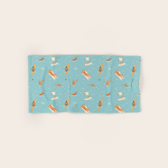 Blue Hawaii Bath Towel Gallery Image 1
