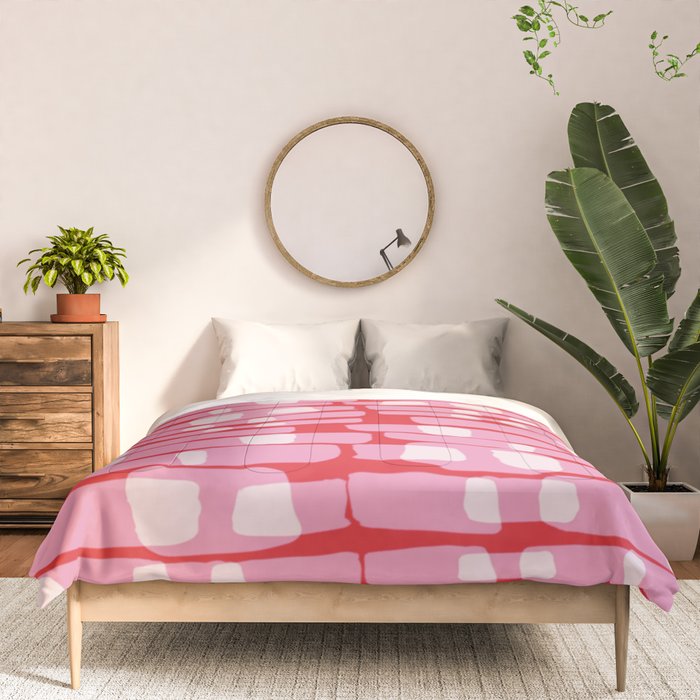 Cherry red and pink Geometric  Comforter Gallery Image 3
