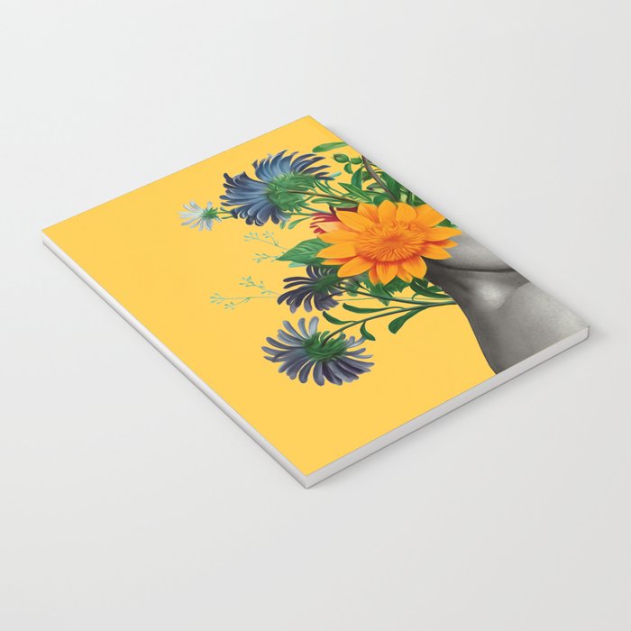 Bloom 5 Notebook Gallery Image 3