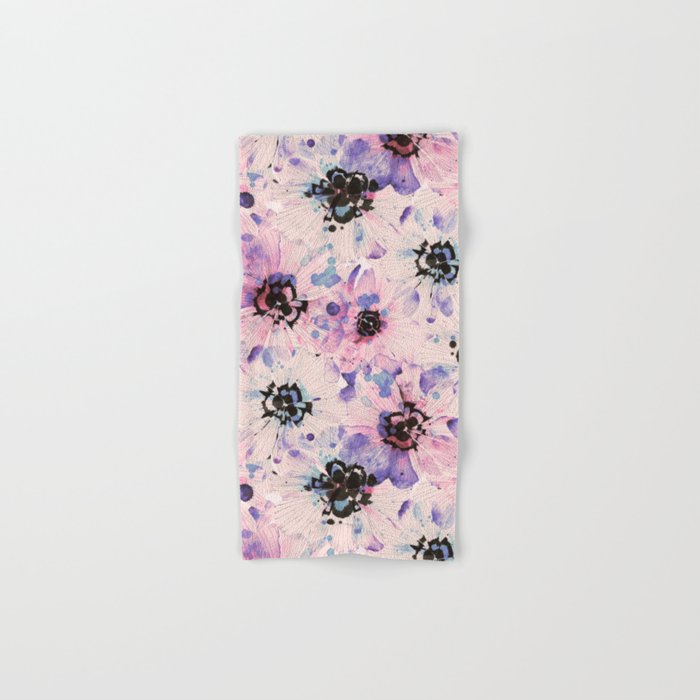 Abstract flowered paint modern Bath Towel Gallery Image 1