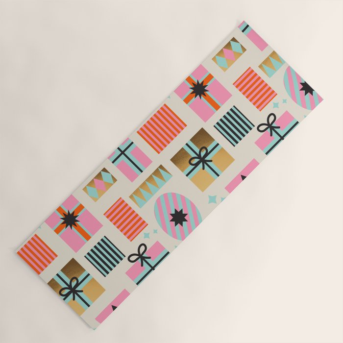Retro Geometric Christmas gift Pattern 2 Yoga Mat Gallery Image 1