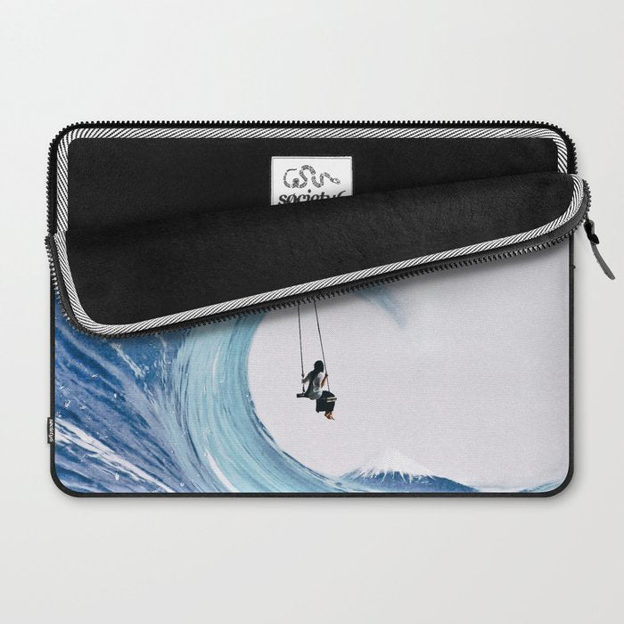 The Great Wave Laptop Sleeve Gallery Image 2
