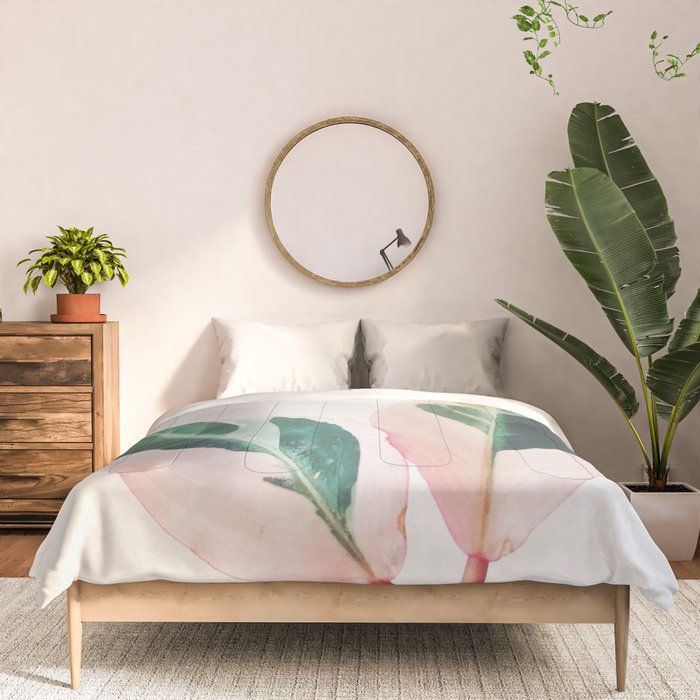Pink Leaves I Comforter Gallery Image 3